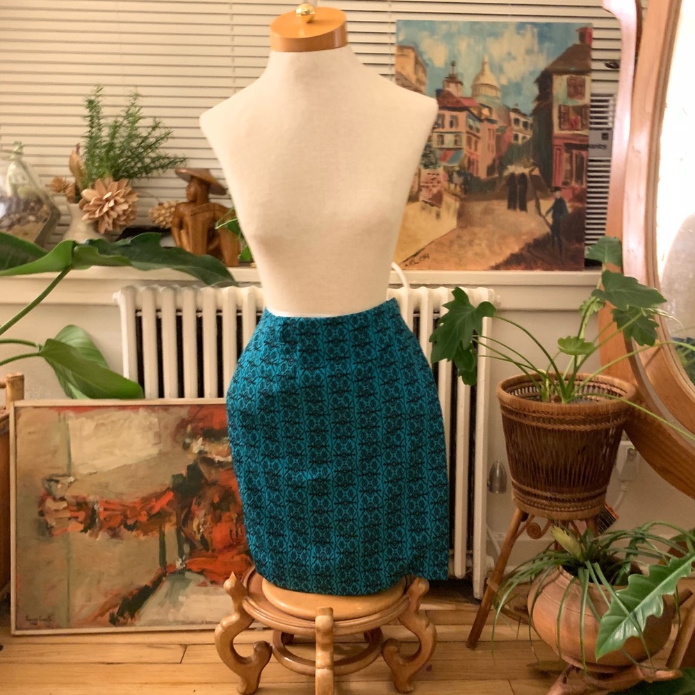 Patterned skirt